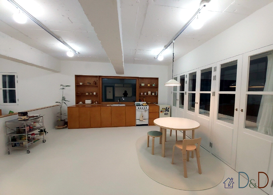 포레스트 리트릿 (스튜디오)